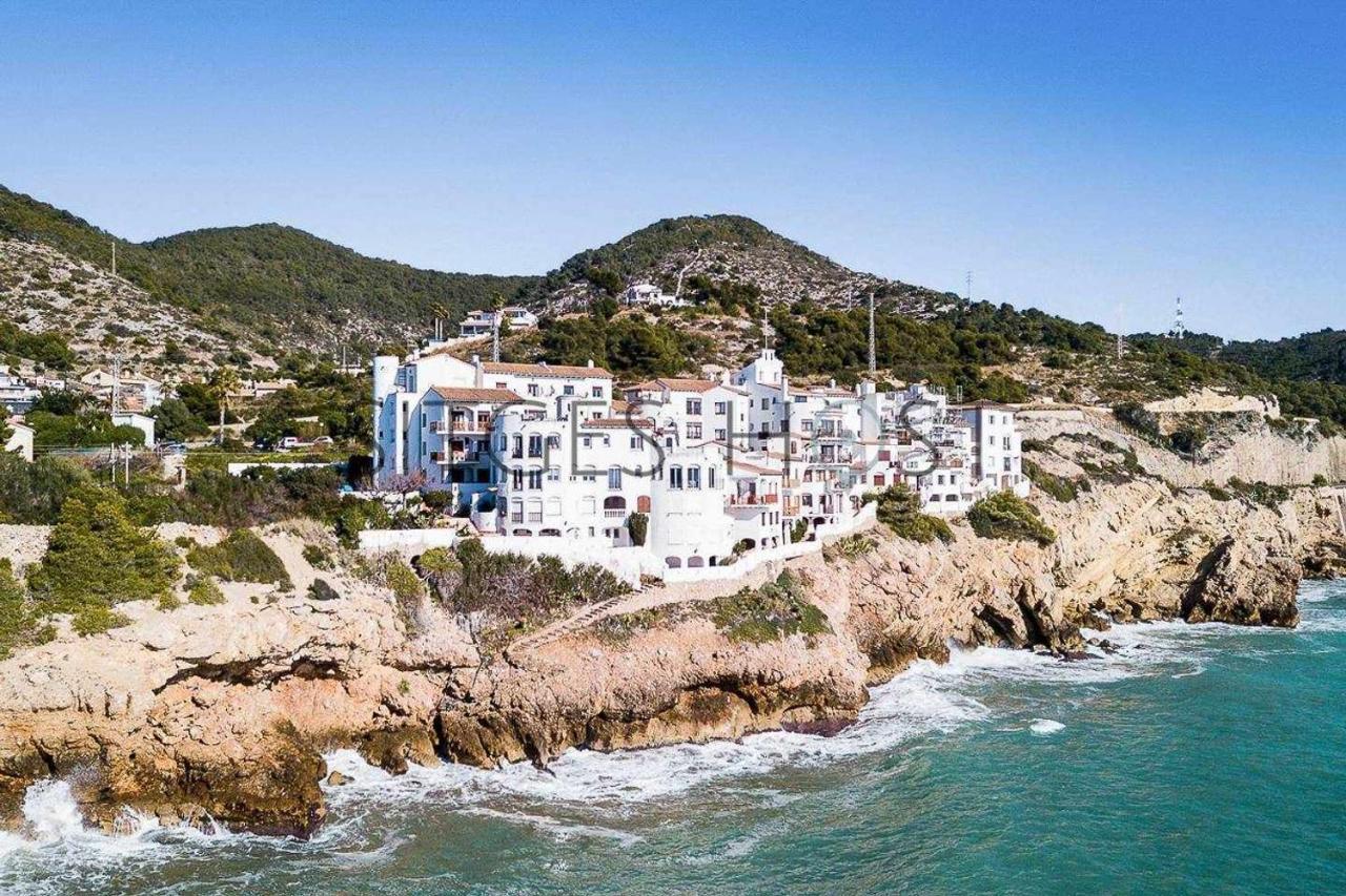 Alojate En Una Torre Sobre El Mar Apartment Sitges Exterior foto