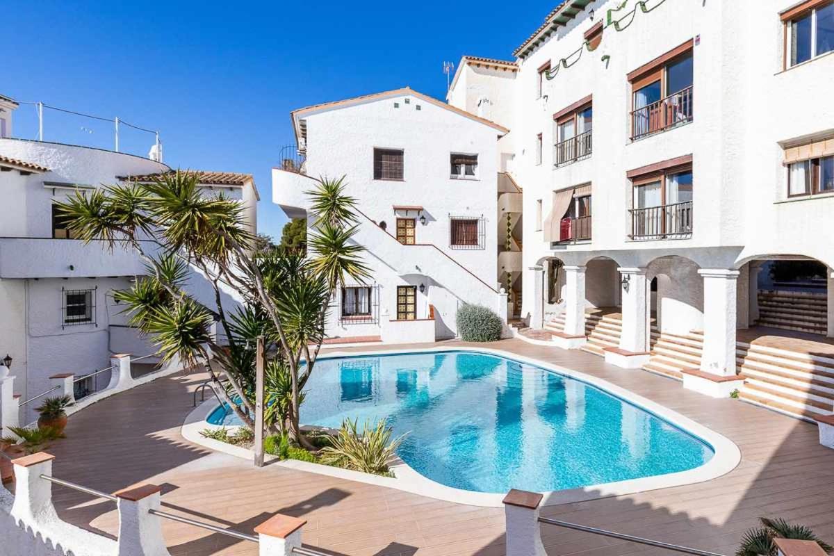 Alojate En Una Torre Sobre El Mar Apartment Sitges Exterior foto