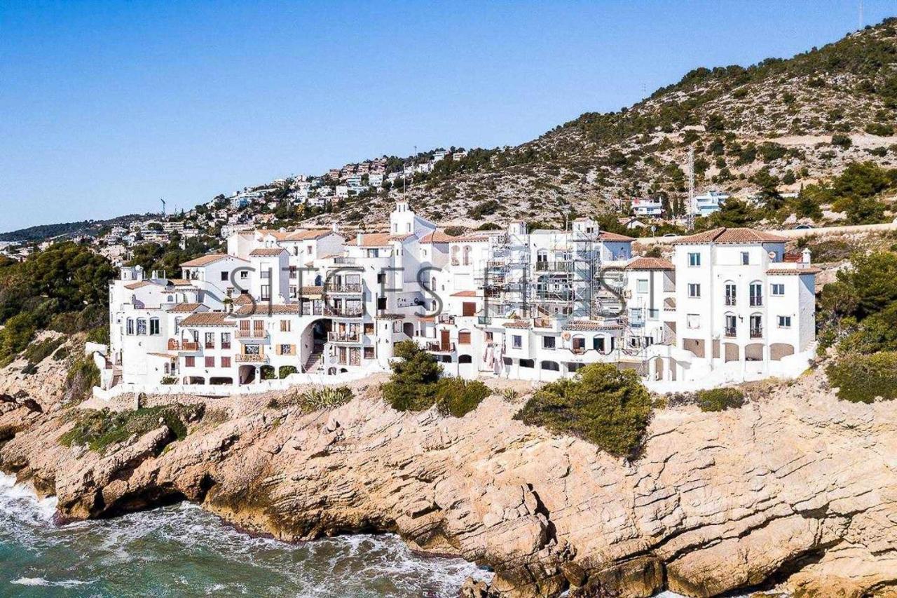 Alojate En Una Torre Sobre El Mar Apartment Sitges Exterior foto